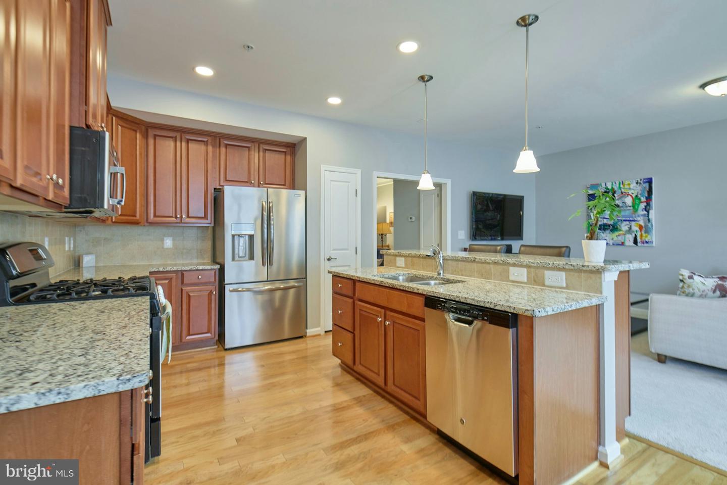 21623 ROMANS DR, ASHBURN, Virginia 20147, 3 Bedrooms Bedrooms, ,2 BathroomsBathrooms,Residential,For sale,21623 ROMANS DR,VALO2098502 MLS # VALO2098502