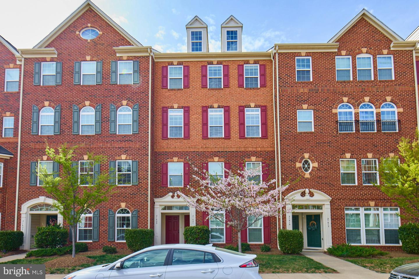 21623 ROMANS DR, ASHBURN, Virginia 20147, 3 Bedrooms Bedrooms, ,2 BathroomsBathrooms,Residential,For sale,21623 ROMANS DR,VALO2098502 MLS # VALO2098502