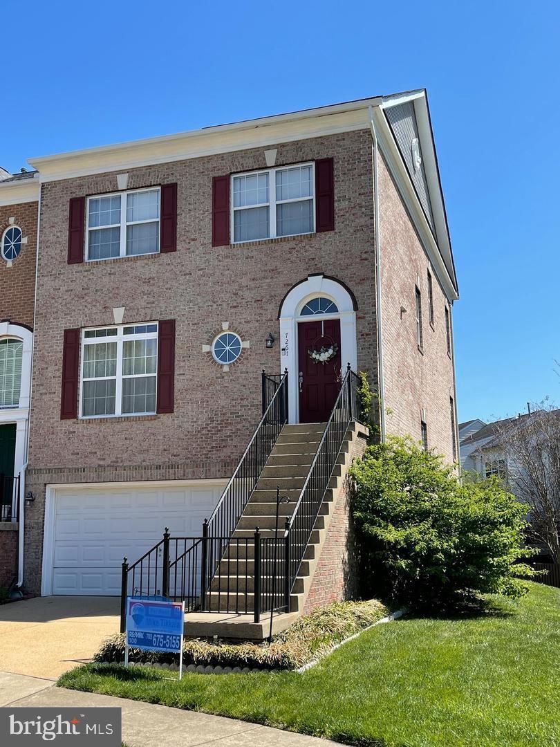 7261 CASTLEFIELD WAY, SPRINGFIELD, Virginia 22150, 3 Bedrooms Bedrooms, ,3 BathroomsBathrooms,Residential,For sale,7261 CASTLEFIELD WAY,VAFX2244758 MLS # VAFX2244758