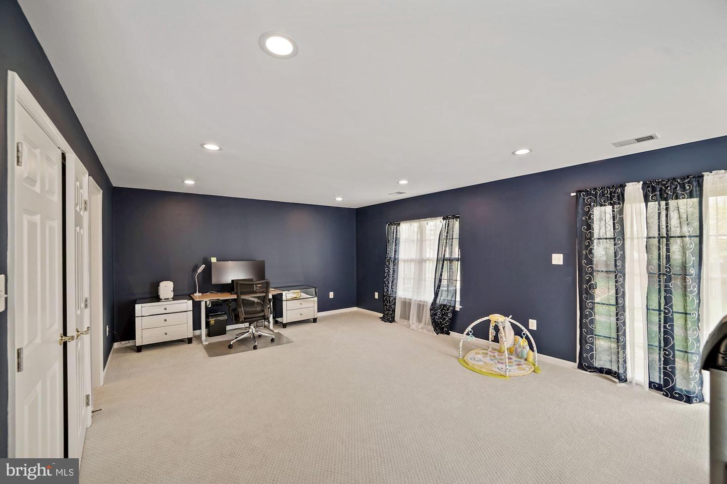 7261 CASTLEFIELD WAY, SPRINGFIELD, Virginia 22150, 3 Bedrooms Bedrooms, ,3 BathroomsBathrooms,Residential,For sale,7261 CASTLEFIELD WAY,VAFX2244758 MLS # VAFX2244758