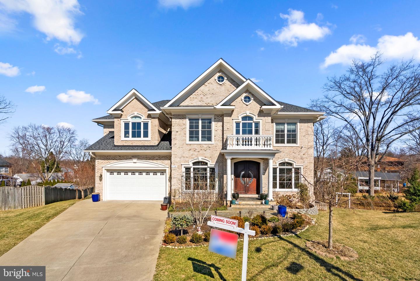 1718 CHATEAU CT, MCLEAN, Virginia 22101, 6 Bedrooms Bedrooms, ,6 BathroomsBathrooms,Residential,For sale,1718 CHATEAU CT,VAFX2244760 MLS # VAFX2244760