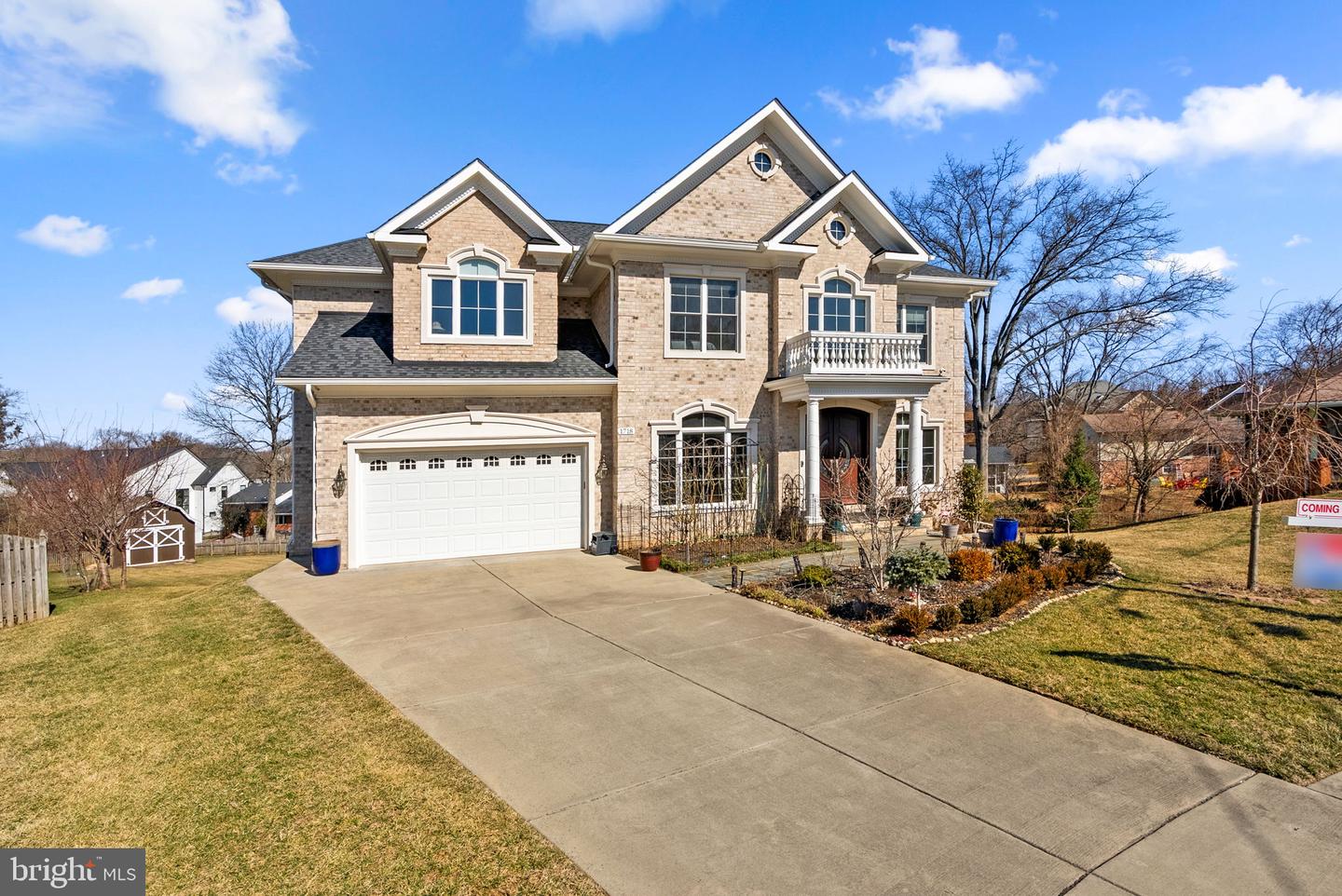 1718 CHATEAU CT, MCLEAN, Virginia 22101, 6 Bedrooms Bedrooms, ,6 BathroomsBathrooms,Residential,For sale,1718 CHATEAU CT,VAFX2244760 MLS # VAFX2244760