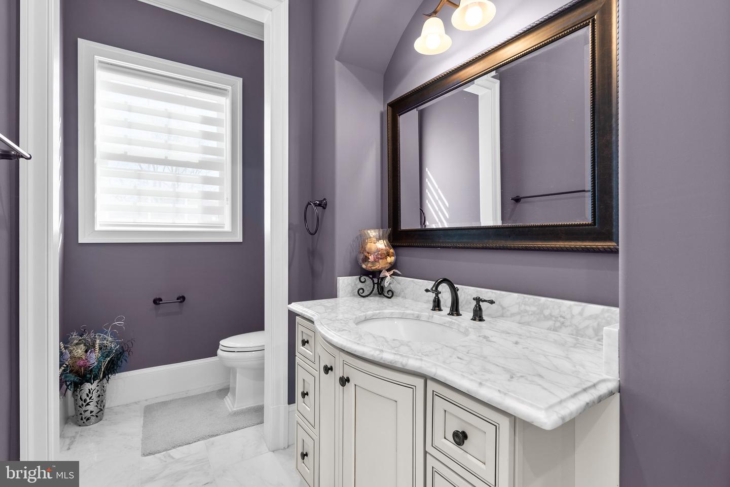 1718 CHATEAU CT, MCLEAN, Virginia 22101, 6 Bedrooms Bedrooms, ,6 BathroomsBathrooms,Residential,For sale,1718 CHATEAU CT,VAFX2244760 MLS # VAFX2244760