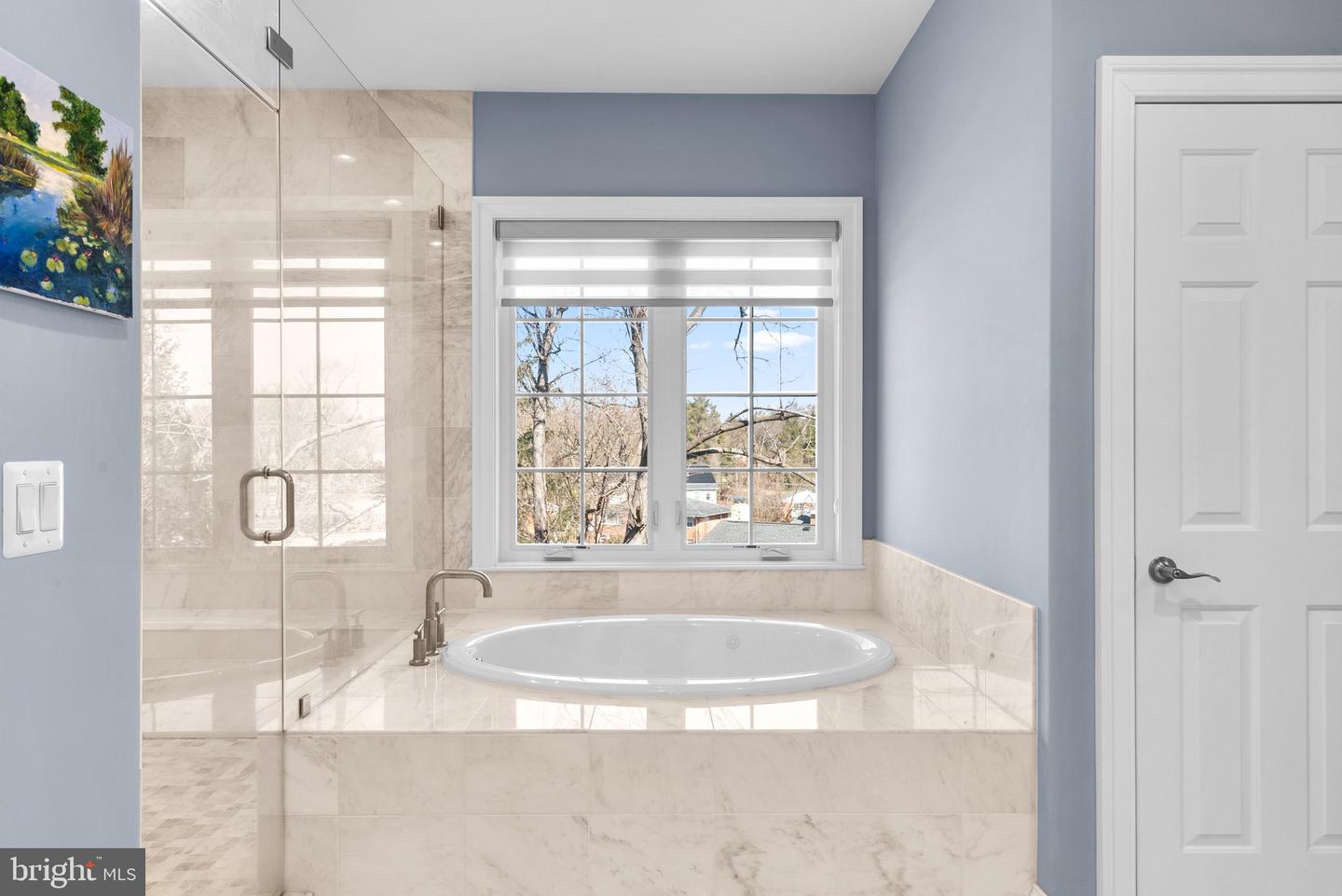 1718 CHATEAU CT, MCLEAN, Virginia 22101, 6 Bedrooms Bedrooms, ,6 BathroomsBathrooms,Residential,For sale,1718 CHATEAU CT,VAFX2244760 MLS # VAFX2244760