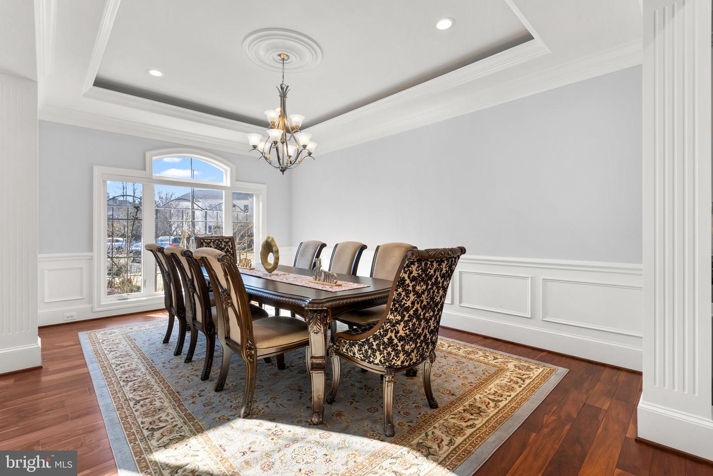 1718 CHATEAU CT, MCLEAN, Virginia 22101, 6 Bedrooms Bedrooms, ,6 BathroomsBathrooms,Residential,For sale,1718 CHATEAU CT,VAFX2244760 MLS # VAFX2244760