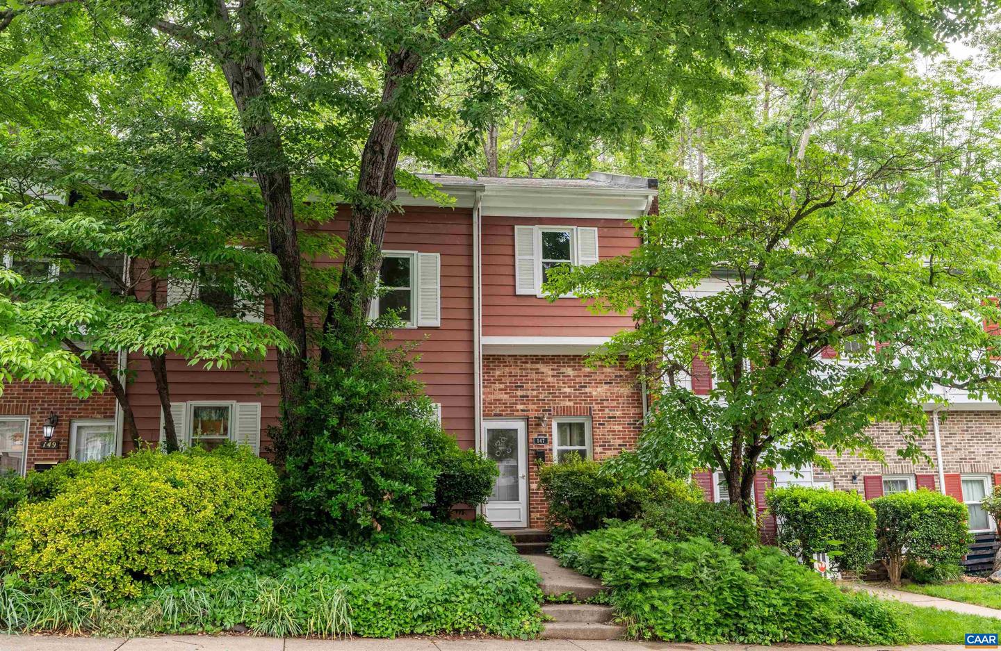 147 SCARBOROUGH PL, CHARLOTTESVILLE, Virginia 22903, 3 Bedrooms Bedrooms, ,2 BathroomsBathrooms,Residential,For sale,147 SCARBOROUGH PL,665261 MLS # 665261