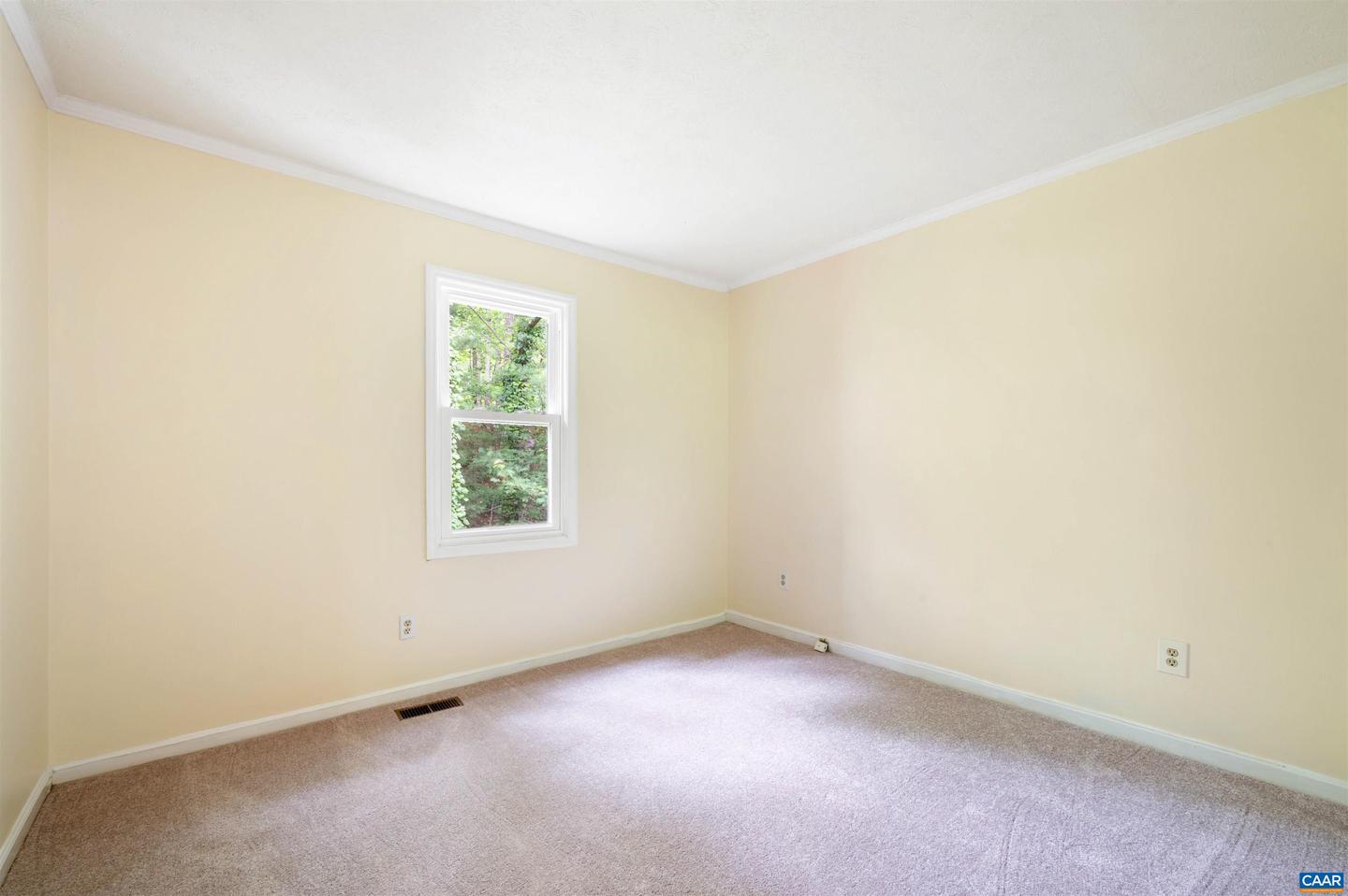 147 SCARBOROUGH PL, CHARLOTTESVILLE, Virginia 22903, 3 Bedrooms Bedrooms, ,2 BathroomsBathrooms,Residential,For sale,147 SCARBOROUGH PL,665261 MLS # 665261