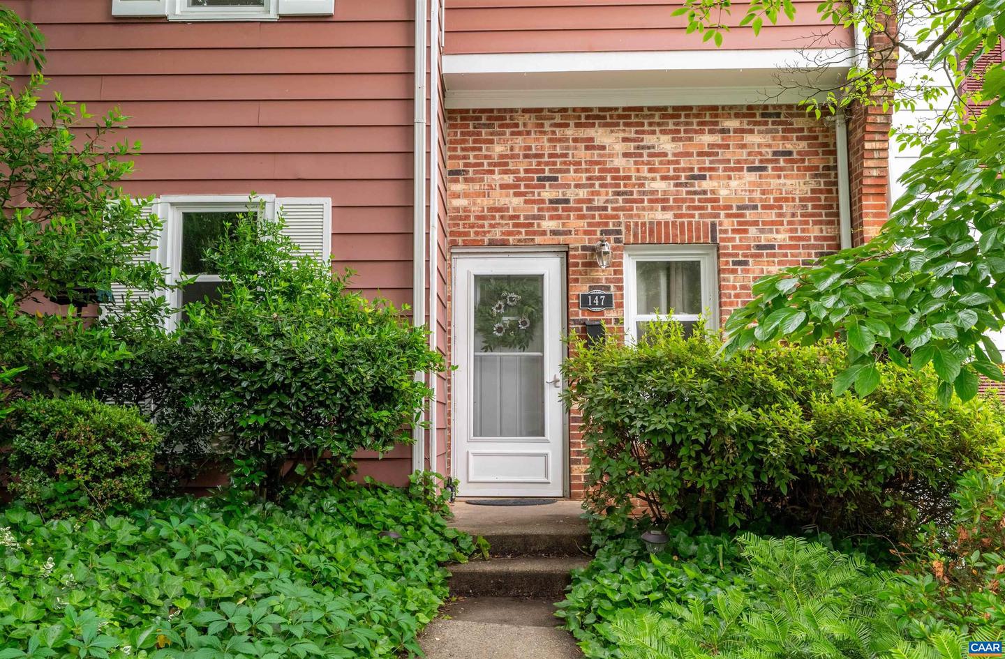 147 SCARBOROUGH PL, CHARLOTTESVILLE, Virginia 22903, 3 Bedrooms Bedrooms, ,2 BathroomsBathrooms,Residential,For sale,147 SCARBOROUGH PL,665261 MLS # 665261