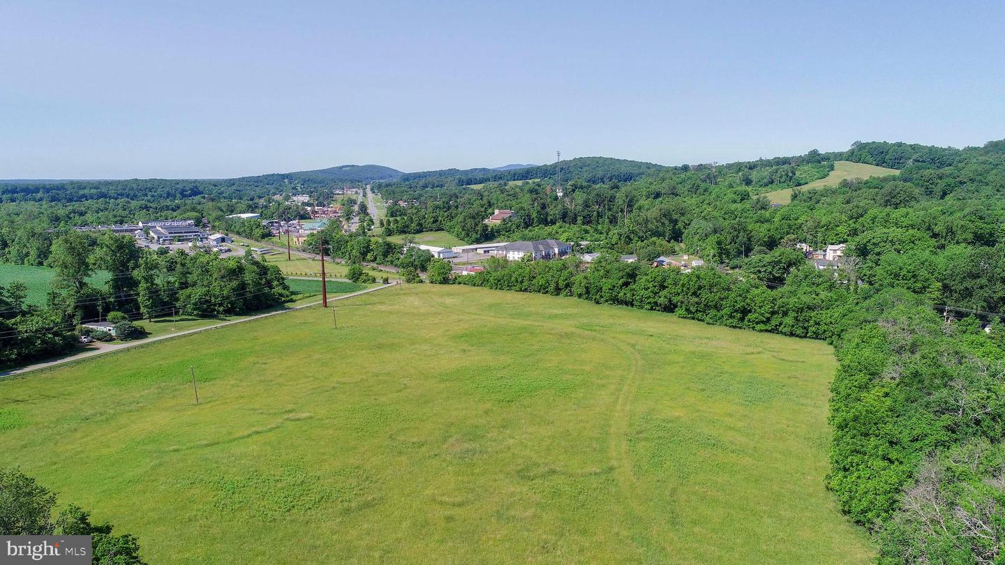 12261 OLD GORDONSVILLE RD, ORANGE, Virginia 22960, 5 Bedrooms Bedrooms, 15 Rooms Rooms,4 BathroomsBathrooms,Residential,For sale,12261 OLD GORDONSVILLE RD,VAOR2009826 MLS # VAOR2009826