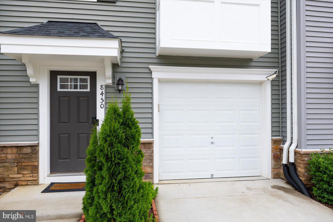8450 DEVRIES LN, SPOTSYLVANIA, Virginia 22553, 3 Bedrooms Bedrooms, ,2 BathroomsBathrooms,Residential,For sale,8450 DEVRIES LN,VASP2033586 MLS # VASP2033586