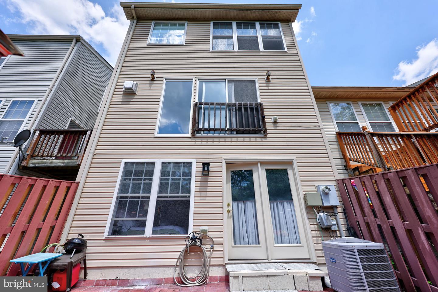 17455 KAGERA DR, DUMFRIES, Virginia 22025, 3 Bedrooms Bedrooms, ,3 BathroomsBathrooms,Residential,For sale,17455 KAGERA DR,VAPW2096036 MLS # VAPW2096036