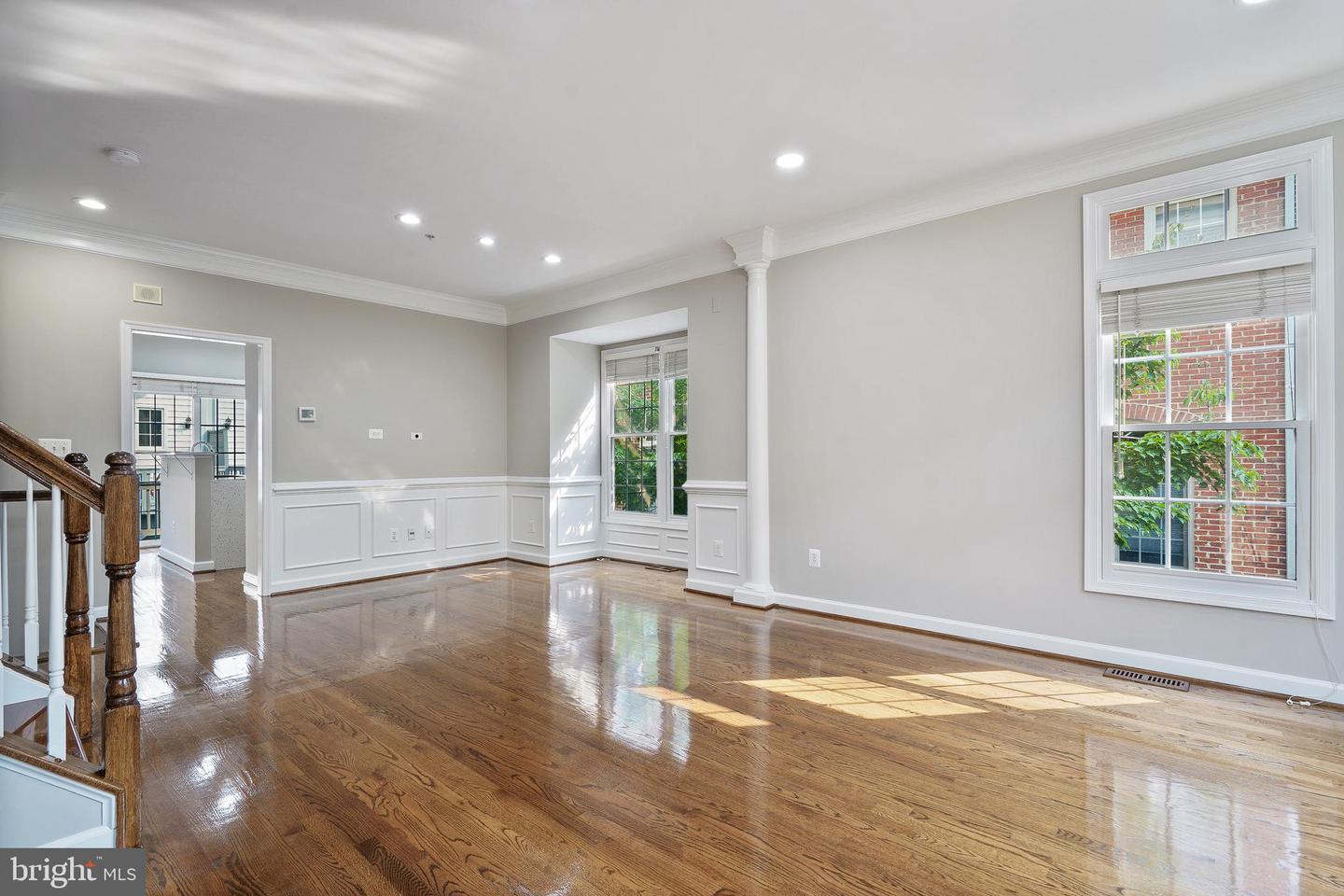 8837 ASHGROVE HOUSE LN, VIENNA, Virginia 22182, 3 Bedrooms Bedrooms, ,3 BathroomsBathrooms,Residential,For sale,8837 ASHGROVE HOUSE LN,VAFX2244492 MLS # VAFX2244492