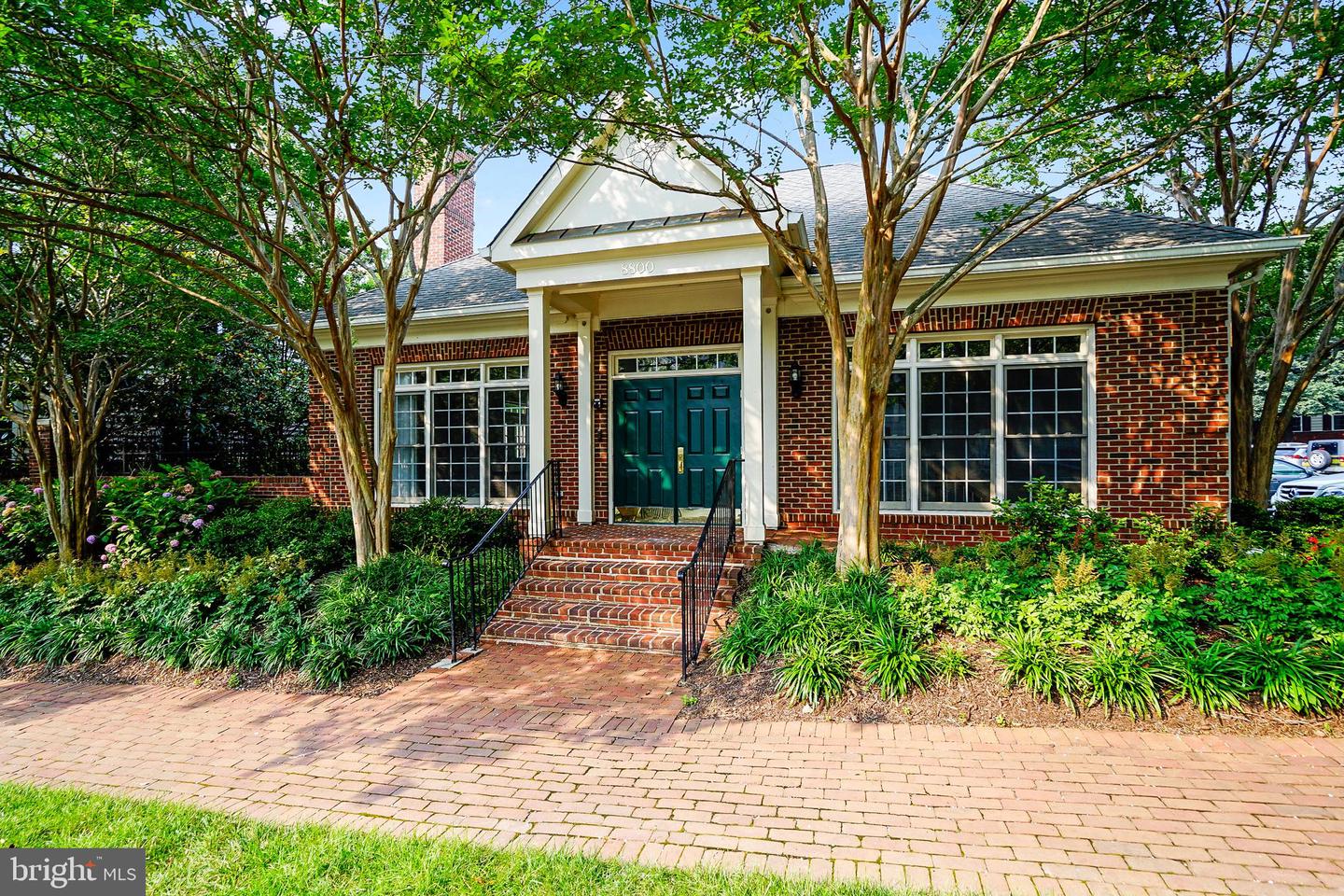 8837 ASHGROVE HOUSE LN, VIENNA, Virginia 22182, 3 Bedrooms Bedrooms, ,3 BathroomsBathrooms,Residential,For sale,8837 ASHGROVE HOUSE LN,VAFX2244492 MLS # VAFX2244492