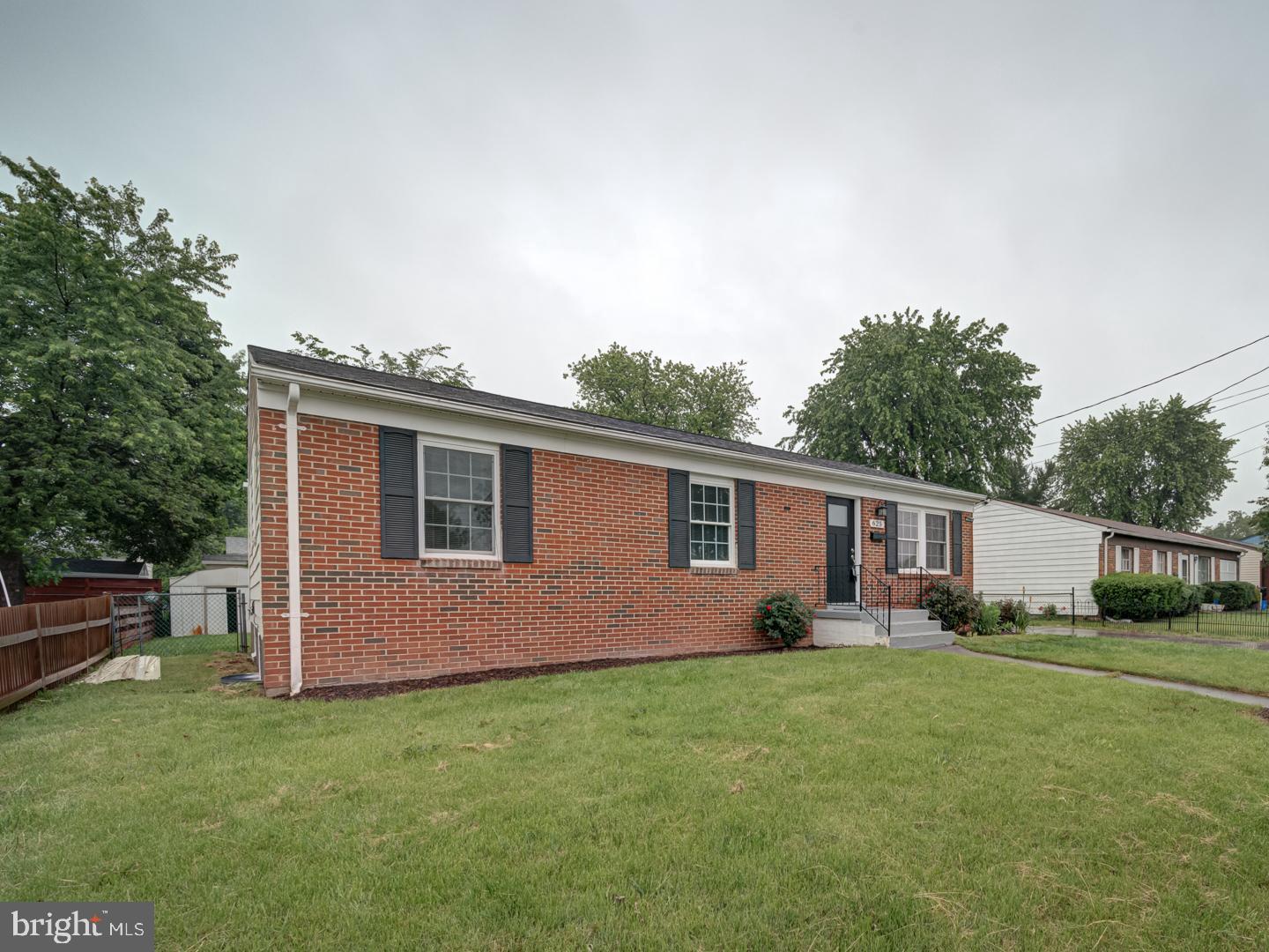 625 BUTLER AVE, WINCHESTER, Virginia 22601, 5 Bedrooms Bedrooms, ,2 BathroomsBathrooms,Residential,For sale,625 BUTLER AVE,VAWI2007880 MLS # VAWI2007880