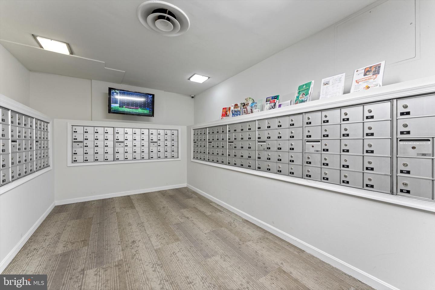 3701 CONNECTICUT AVE NW #502, WASHINGTON, District Of Columbia 20008, 1 Bedroom Bedrooms, ,1 BathroomBathrooms,Residential,For sale,3701 CONNECTICUT AVE NW #502,DCDC2203438 MLS # DCDC2203438