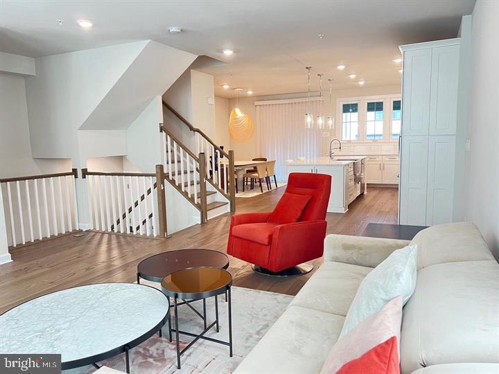 6730 24TH CT N, ARLINGTON, Virginia 22205, 4 Bedrooms Bedrooms, ,4 BathroomsBathrooms,Residential,For sale,6730 24TH CT N,VAAR2058532 MLS # VAAR2058532