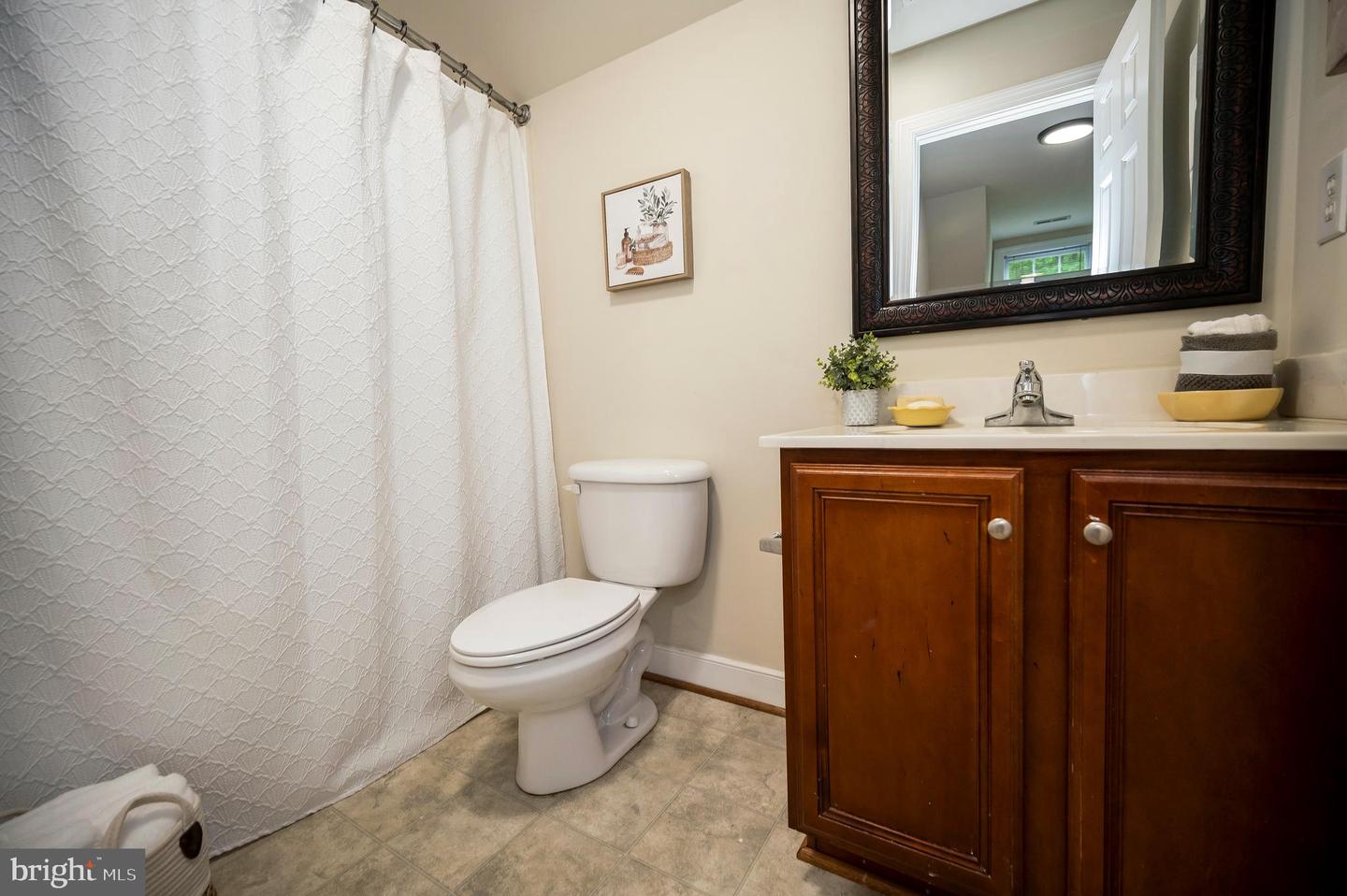 15440 OLD RIDGE RD, BEAVERDAM, Virginia 23015, 5 Bedrooms Bedrooms, ,3 BathroomsBathrooms,Residential,For sale,15440 OLD RIDGE RD,VAHA2001004 MLS # VAHA2001004