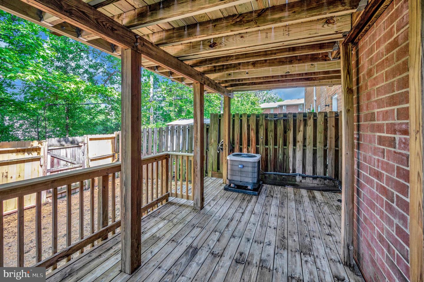 107 OAK DR, STAFFORD, Virginia 22554, 3 Bedrooms Bedrooms, ,2 BathroomsBathrooms,Residential,For sale,107 OAK DR,VAST2039402 MLS # VAST2039402