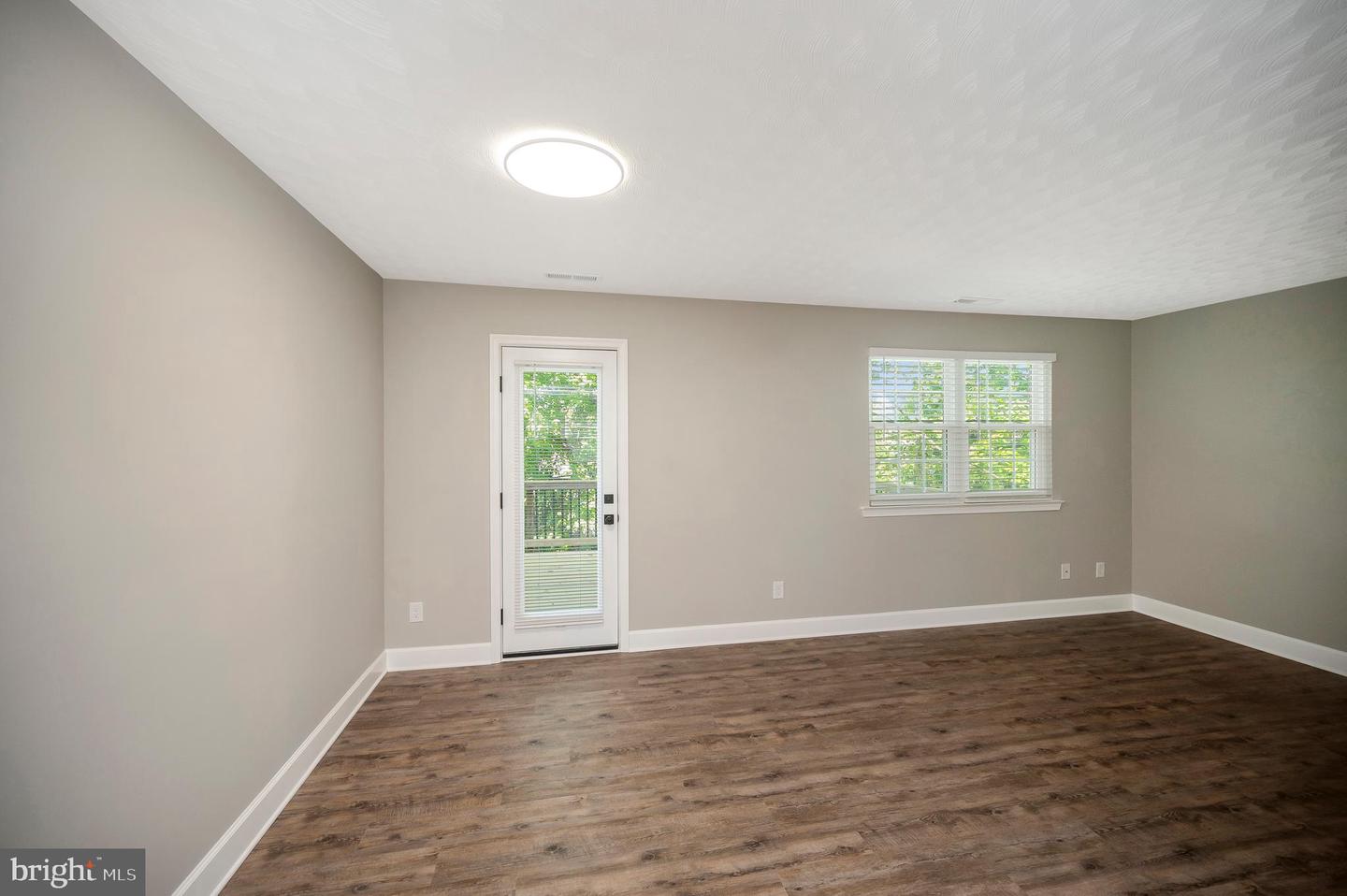 107 OAK DR, STAFFORD, Virginia 22554, 3 Bedrooms Bedrooms, ,2 BathroomsBathrooms,Residential,For sale,107 OAK DR,VAST2039402 MLS # VAST2039402