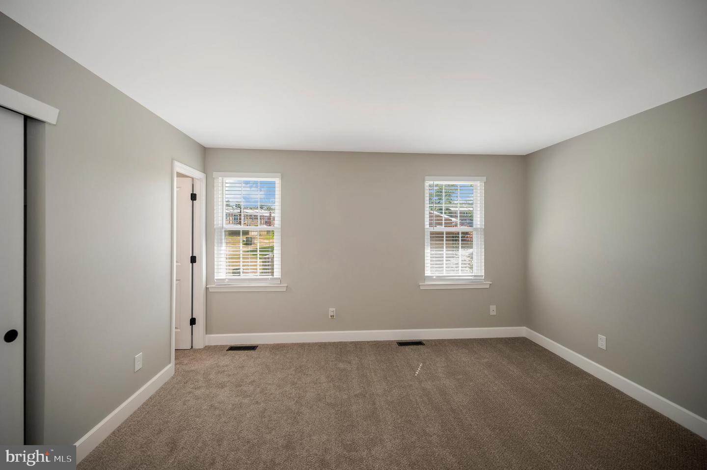 107 OAK DR, STAFFORD, Virginia 22554, 3 Bedrooms Bedrooms, ,2 BathroomsBathrooms,Residential,For sale,107 OAK DR,VAST2039402 MLS # VAST2039402