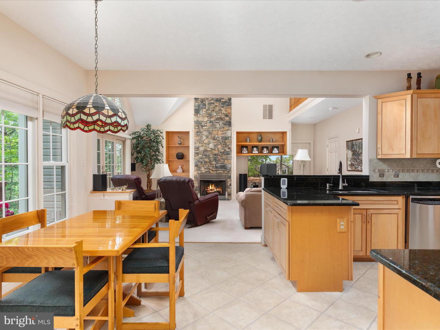 228 SUNSET CIR, CROSS JUNCTION, Virginia 22625, 4 Bedrooms Bedrooms, ,2 BathroomsBathrooms,Residential,For sale,228 SUNSET CIR,VAFV2034574 MLS # VAFV2034574