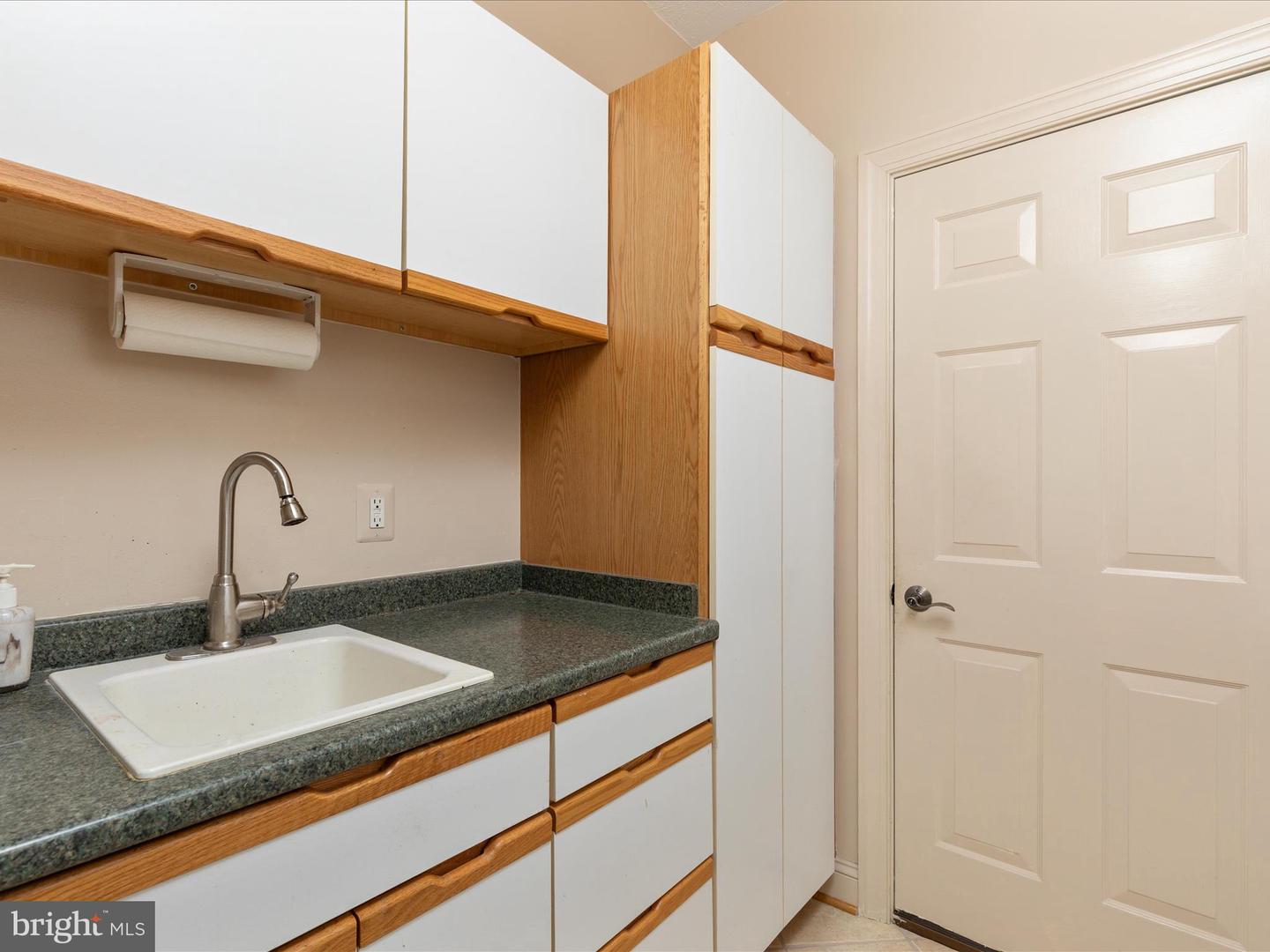 228 SUNSET CIR, CROSS JUNCTION, Virginia 22625, 4 Bedrooms Bedrooms, ,2 BathroomsBathrooms,Residential,For sale,228 SUNSET CIR,VAFV2034574 MLS # VAFV2034574