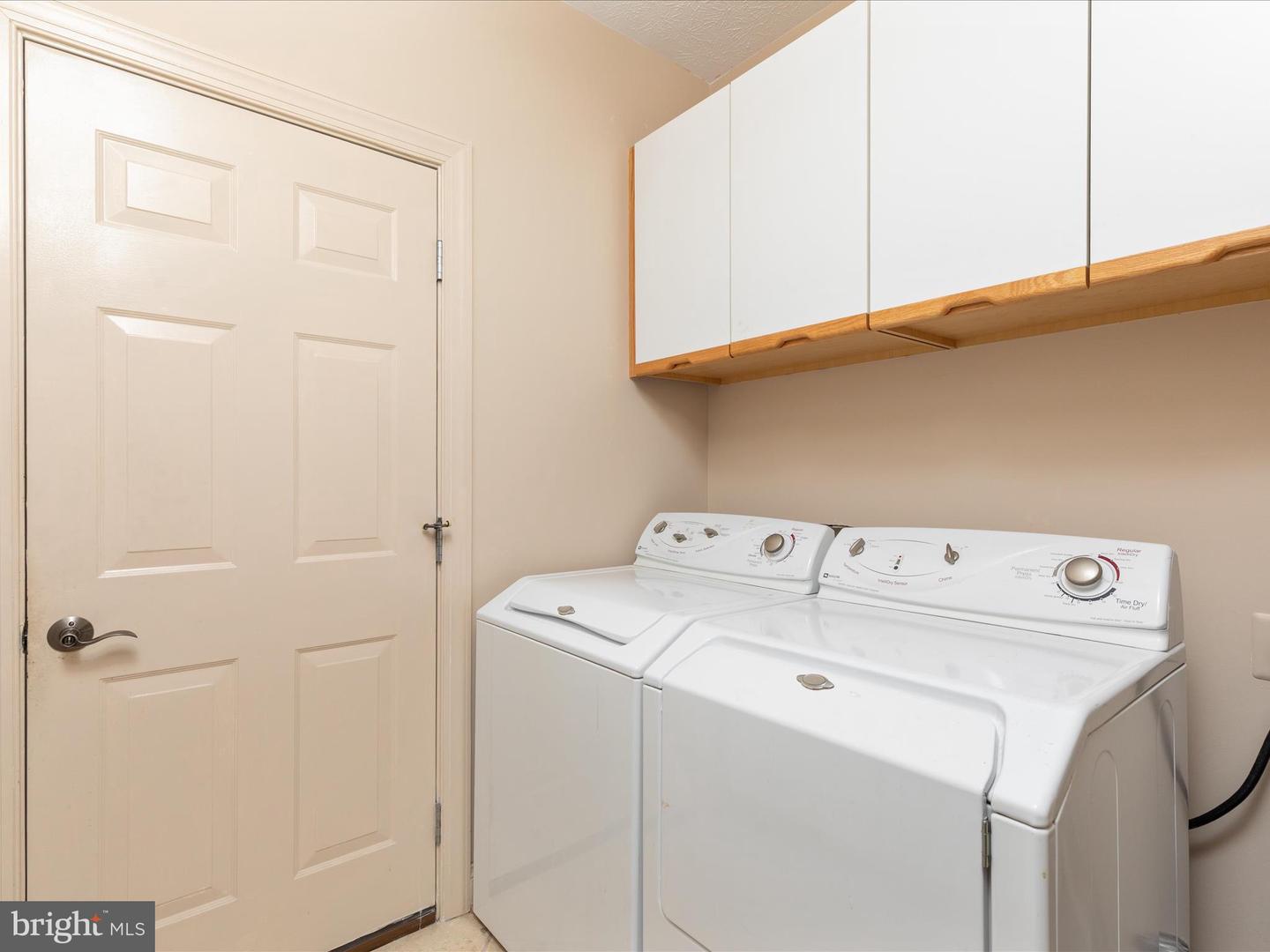 228 SUNSET CIR, CROSS JUNCTION, Virginia 22625, 4 Bedrooms Bedrooms, ,2 BathroomsBathrooms,Residential,For sale,228 SUNSET CIR,VAFV2034574 MLS # VAFV2034574