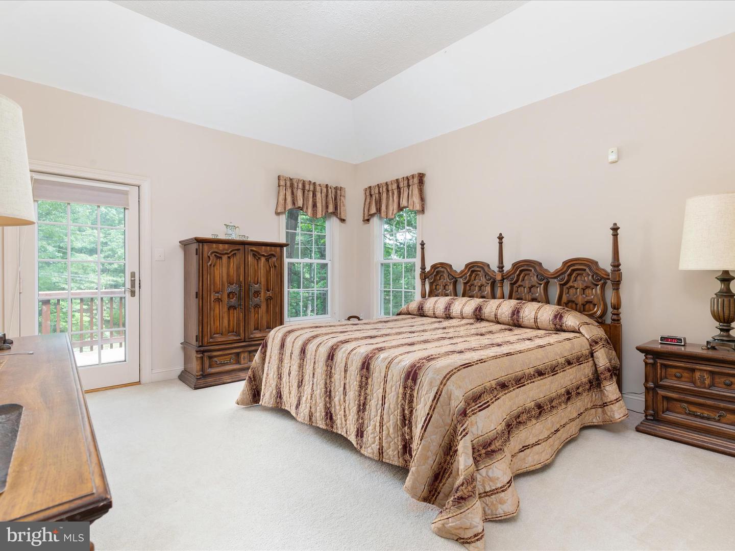 228 SUNSET CIR, CROSS JUNCTION, Virginia 22625, 4 Bedrooms Bedrooms, ,2 BathroomsBathrooms,Residential,For sale,228 SUNSET CIR,VAFV2034574 MLS # VAFV2034574