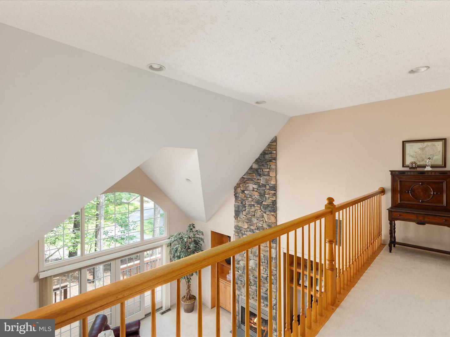 228 SUNSET CIR, CROSS JUNCTION, Virginia 22625, 4 Bedrooms Bedrooms, ,2 BathroomsBathrooms,Residential,For sale,228 SUNSET CIR,VAFV2034574 MLS # VAFV2034574