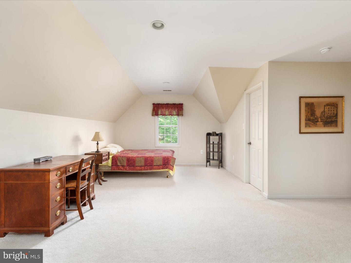228 SUNSET CIR, CROSS JUNCTION, Virginia 22625, 4 Bedrooms Bedrooms, ,2 BathroomsBathrooms,Residential,For sale,228 SUNSET CIR,VAFV2034574 MLS # VAFV2034574