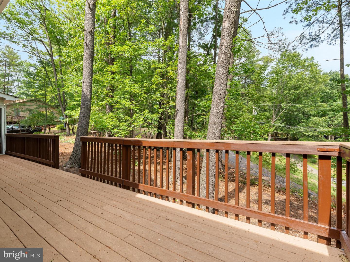 228 SUNSET CIR, CROSS JUNCTION, Virginia 22625, 4 Bedrooms Bedrooms, ,2 BathroomsBathrooms,Residential,For sale,228 SUNSET CIR,VAFV2034574 MLS # VAFV2034574