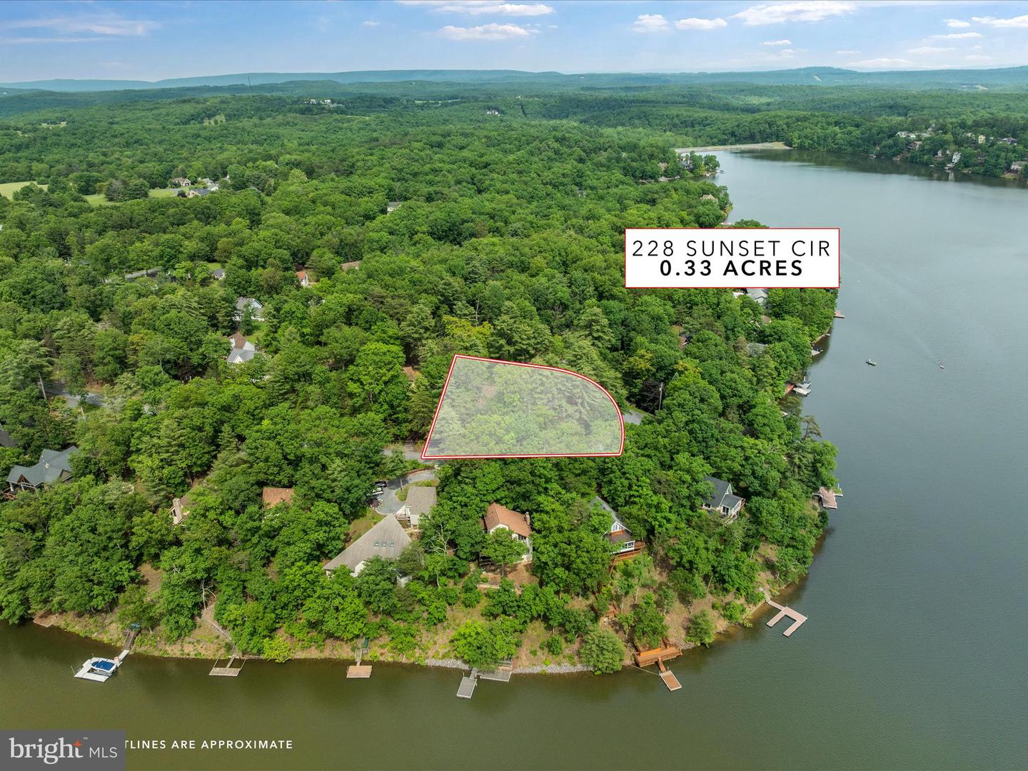 228 SUNSET CIR, CROSS JUNCTION, Virginia 22625, 4 Bedrooms Bedrooms, ,2 BathroomsBathrooms,Residential,For sale,228 SUNSET CIR,VAFV2034574 MLS # VAFV2034574