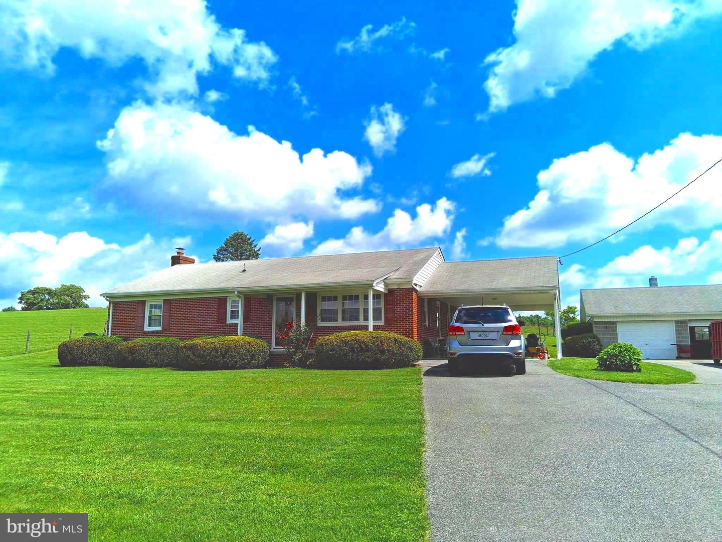 164 BETHEL GRANGE RD, WINCHESTER, Virginia 22603, 3 Bedrooms Bedrooms, ,1 BathroomBathrooms,Residential,For sale,164 BETHEL GRANGE RD,VAFV2034576 MLS # VAFV2034576