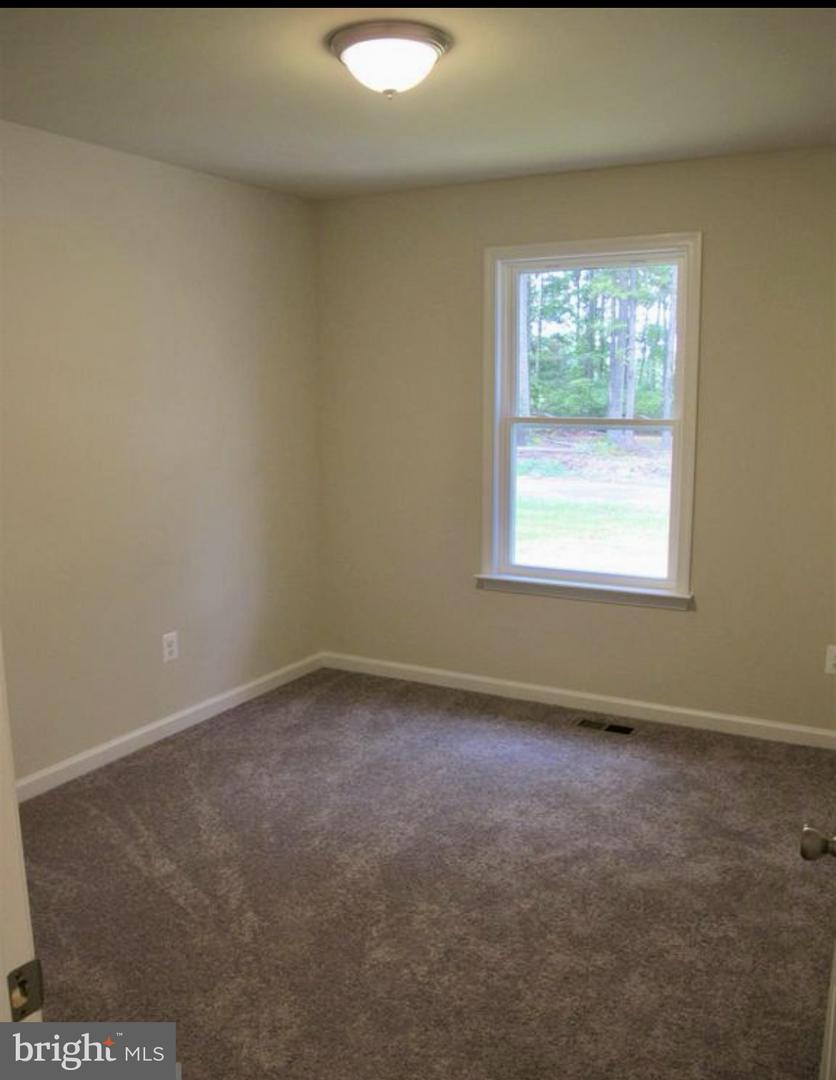 520 GLEBE RD S, MONTROSS, Virginia 22520, 3 Bedrooms Bedrooms, ,2 BathroomsBathrooms,Residential,For sale,520 GLEBE RD S,VAWE2009030 MLS # VAWE2009030