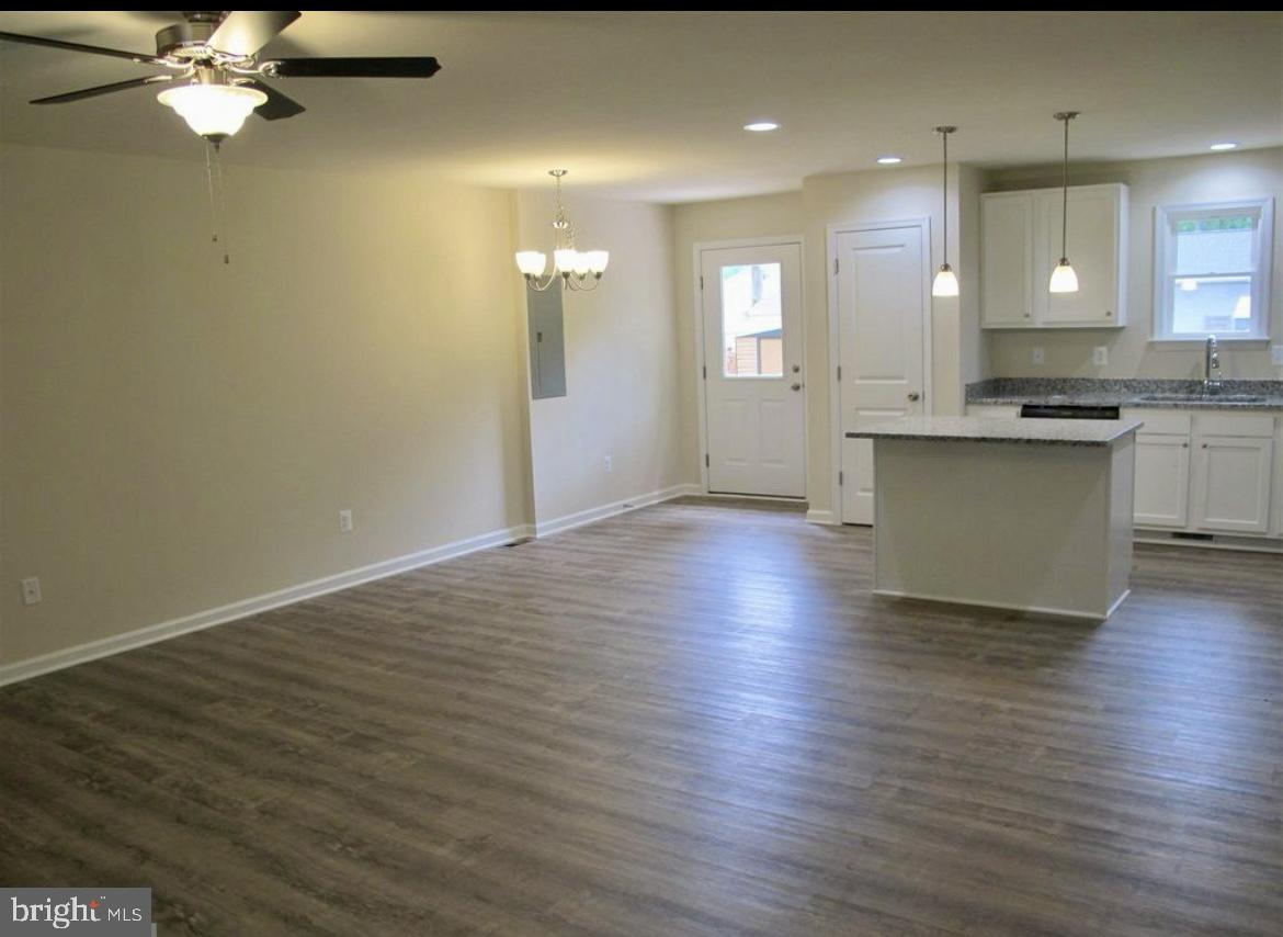 520 GLEBE RD S, MONTROSS, Virginia 22520, 3 Bedrooms Bedrooms, ,2 BathroomsBathrooms,Residential,For sale,520 GLEBE RD S,VAWE2009030 MLS # VAWE2009030