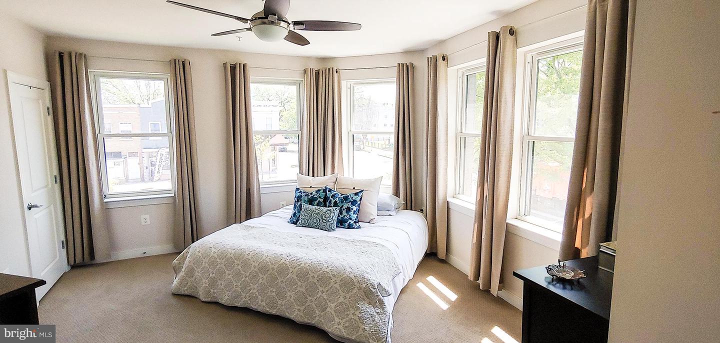 4800 GEORGIA AVE NW #201, WASHINGTON, District Of Columbia 20011, 2 Bedrooms Bedrooms, ,2 BathroomsBathrooms,Residential,For sale,4800 GEORGIA AVE NW #201,DCDC2203458 MLS # DCDC2203458