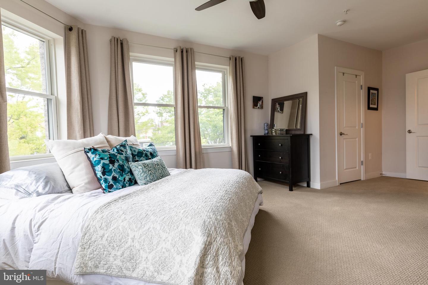 4800 GEORGIA AVE NW #201, WASHINGTON, District Of Columbia 20011, 2 Bedrooms Bedrooms, ,2 BathroomsBathrooms,Residential,For sale,4800 GEORGIA AVE NW #201,DCDC2203458 MLS # DCDC2203458