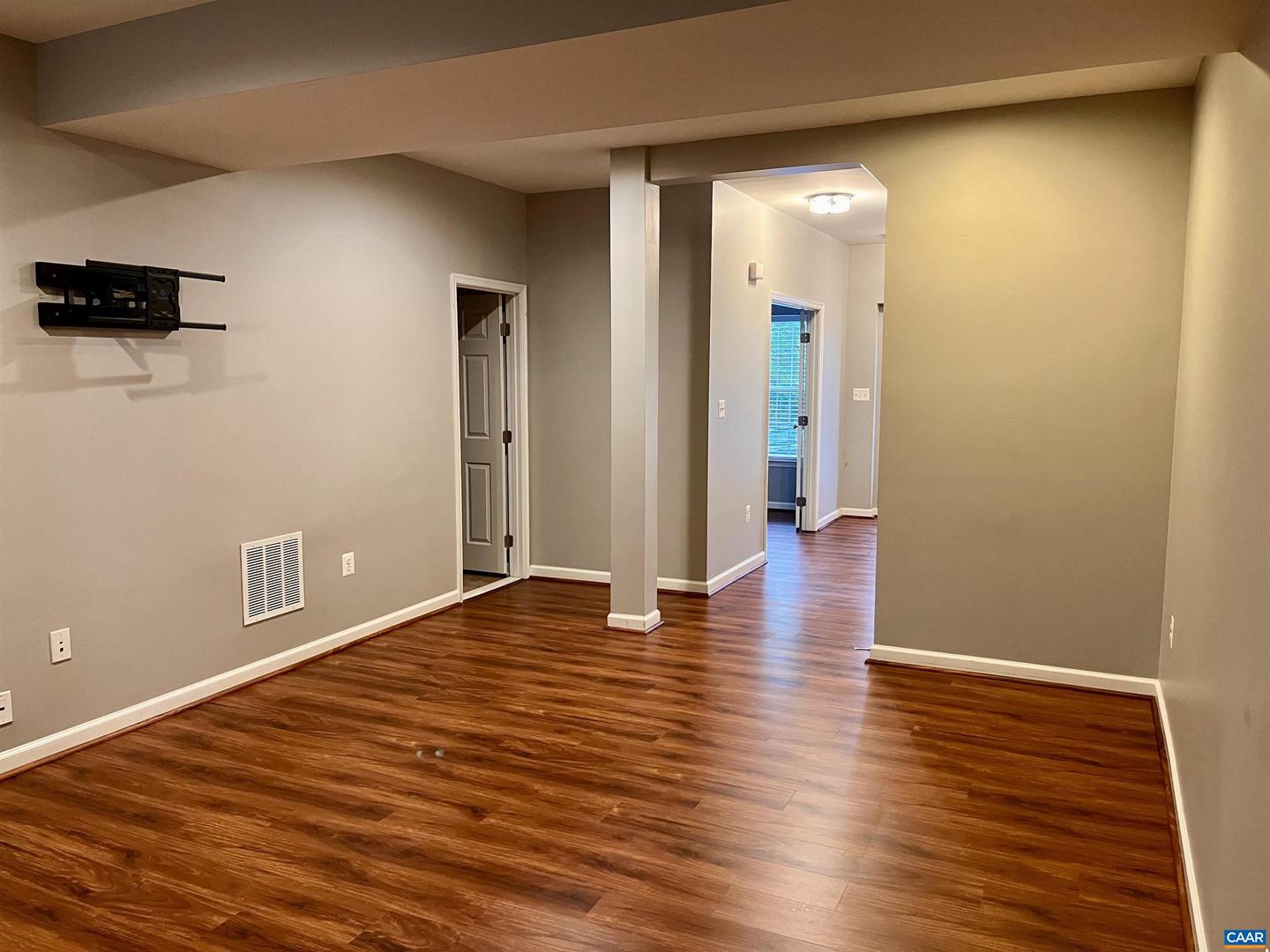 2733 ALDERSGATE WAY, CHARLOTTESVILLE, Virginia 22911, 4 Bedrooms Bedrooms, ,3 BathroomsBathrooms,Residential,For sale,2733 ALDERSGATE WAY,665179 MLS # 665179