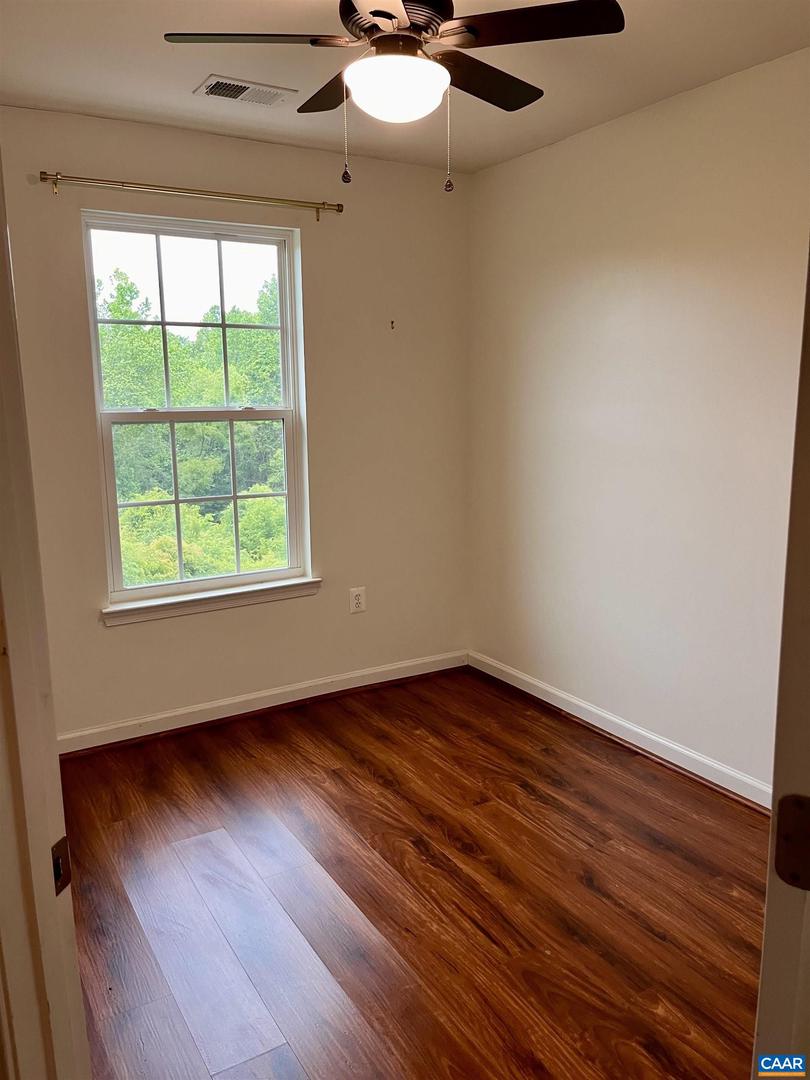 2733 ALDERSGATE WAY, CHARLOTTESVILLE, Virginia 22911, 4 Bedrooms Bedrooms, ,3 BathroomsBathrooms,Residential,For sale,2733 ALDERSGATE WAY,665179 MLS # 665179