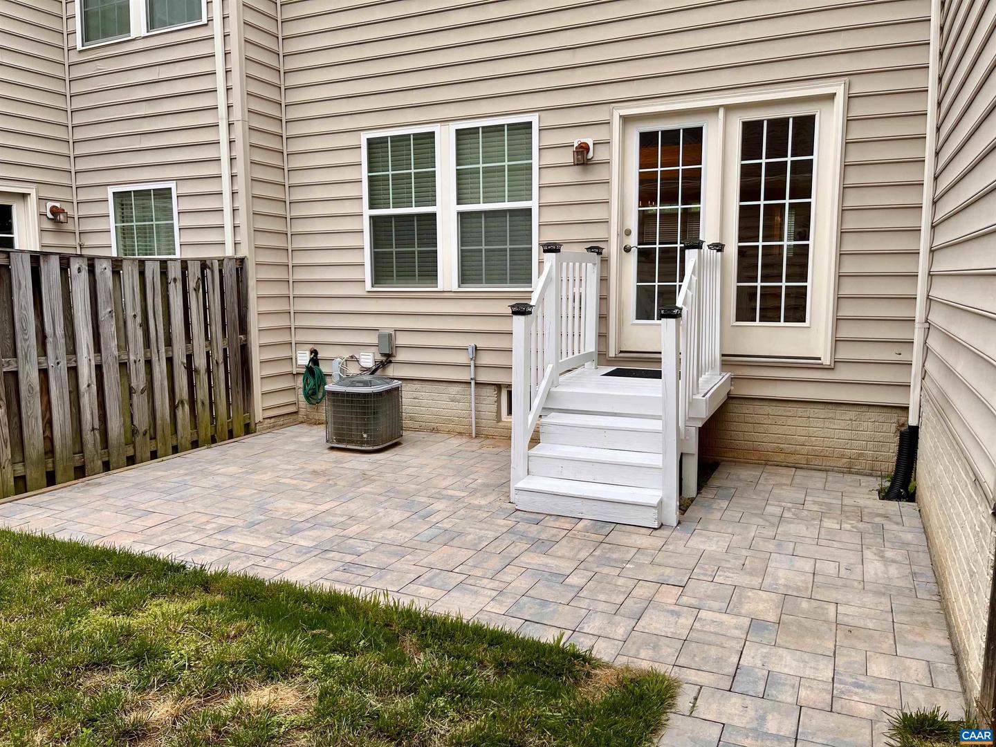 2733 ALDERSGATE WAY, CHARLOTTESVILLE, Virginia 22911, 4 Bedrooms Bedrooms, ,3 BathroomsBathrooms,Residential,For sale,2733 ALDERSGATE WAY,665179 MLS # 665179