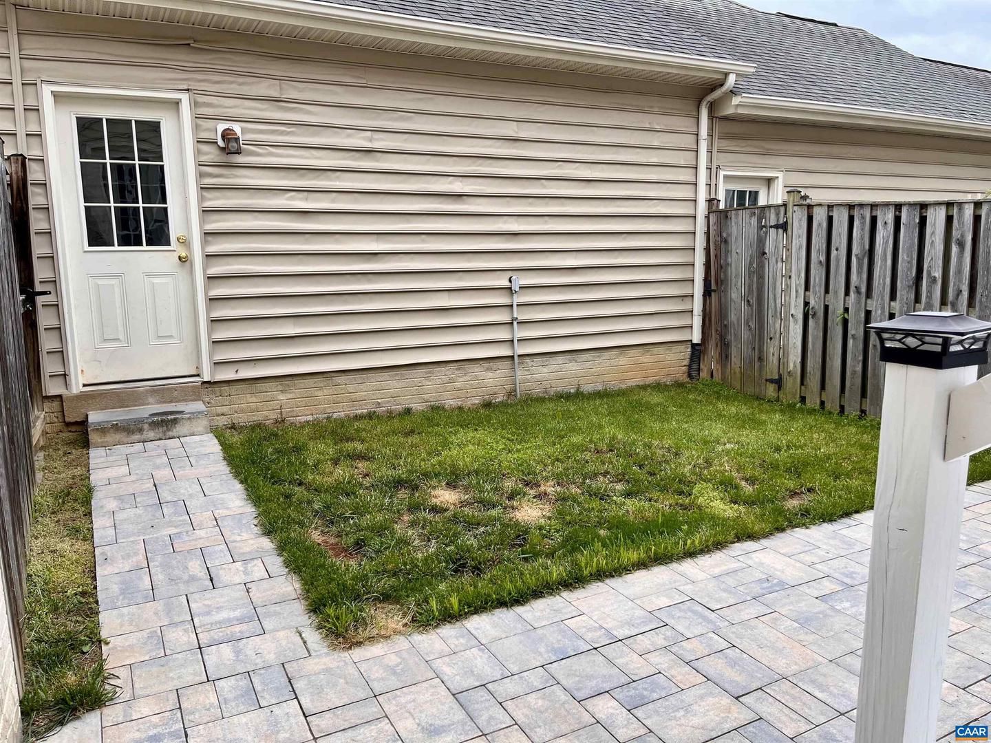 2733 ALDERSGATE WAY, CHARLOTTESVILLE, Virginia 22911, 4 Bedrooms Bedrooms, ,3 BathroomsBathrooms,Residential,For sale,2733 ALDERSGATE WAY,665179 MLS # 665179