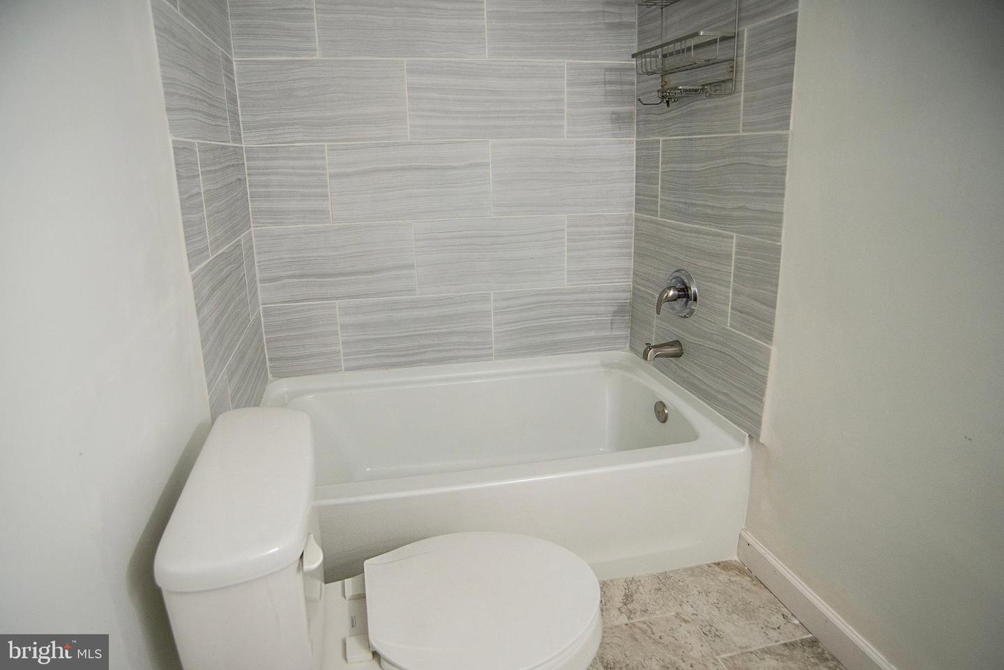 24 GALT WAY, STAFFORD, Virginia 22554, 5 Bedrooms Bedrooms, ,3 BathroomsBathrooms,Residential,For sale,24 GALT WAY,VAST2039408 MLS # VAST2039408