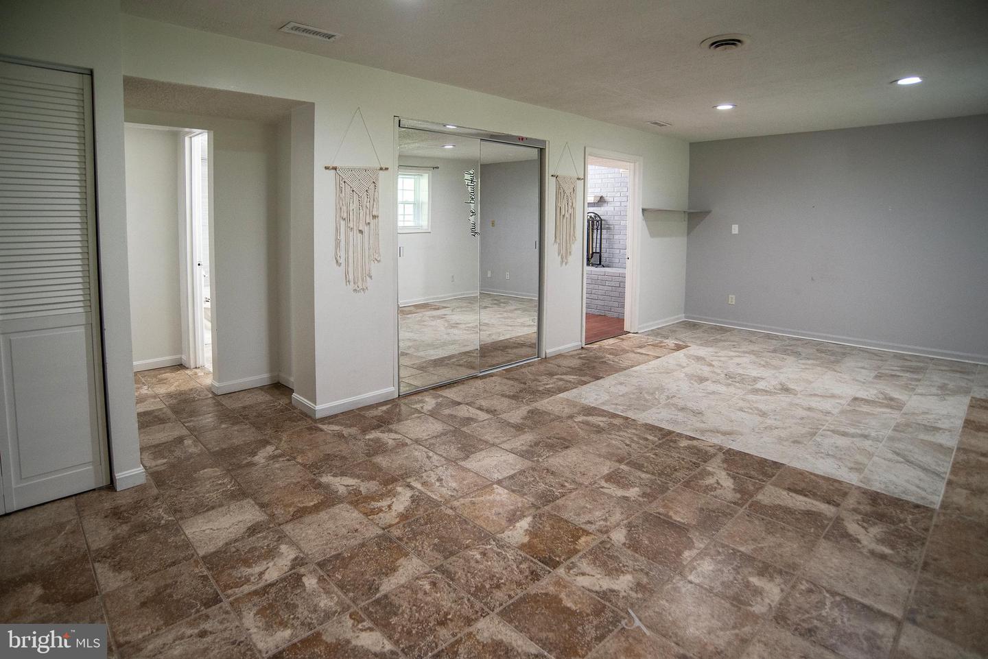 24 GALT WAY, STAFFORD, Virginia 22554, 5 Bedrooms Bedrooms, ,3 BathroomsBathrooms,Residential,For sale,24 GALT WAY,VAST2039408 MLS # VAST2039408