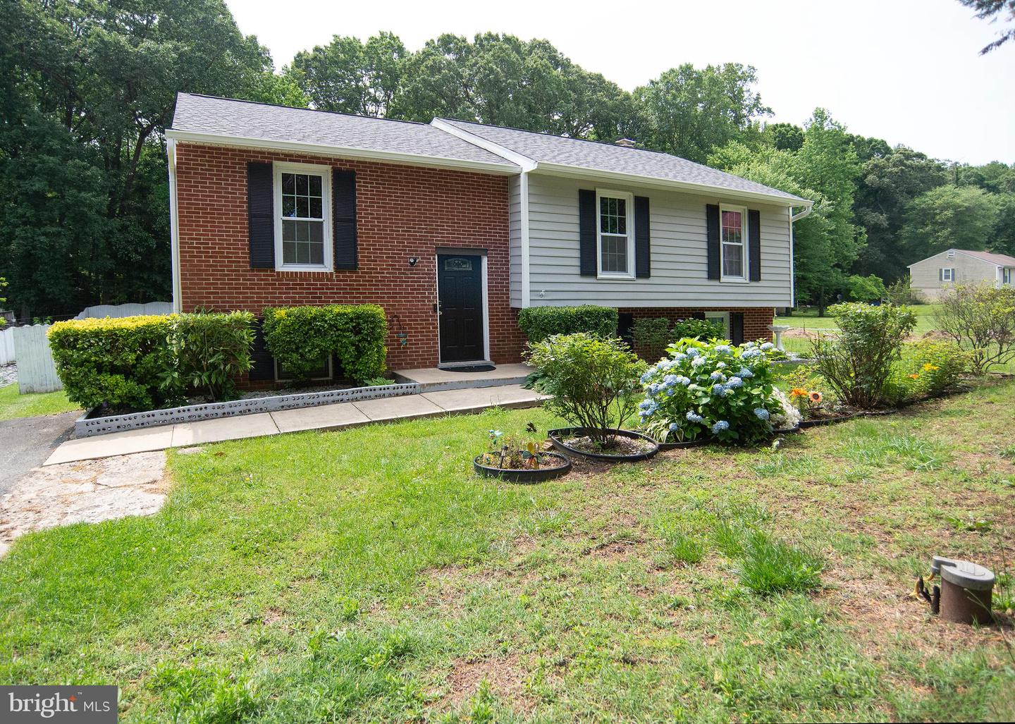 24 GALT WAY, STAFFORD, Virginia 22554, 5 Bedrooms Bedrooms, ,3 BathroomsBathrooms,Residential,For sale,24 GALT WAY,VAST2039408 MLS # VAST2039408