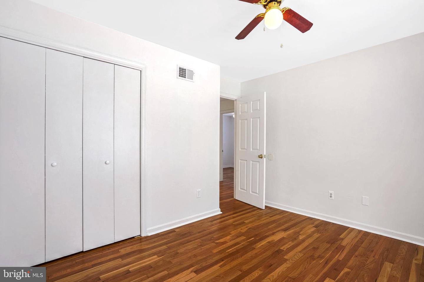 6710 RED JACKET RD, SPRINGFIELD, Virginia 22152, 4 Bedrooms Bedrooms, ,2 BathroomsBathrooms,Residential,For sale,6710 RED JACKET RD,VAFX2244726 MLS # VAFX2244726