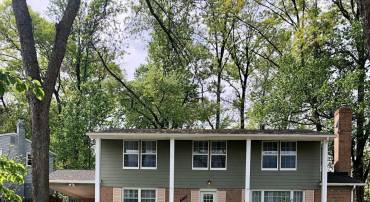 6710 RED JACKET RD, SPRINGFIELD, Virginia 22152, 4 Bedrooms Bedrooms, ,2 BathroomsBathrooms,Residential,For sale,6710 RED JACKET RD,VAFX2244726 MLS # VAFX2244726