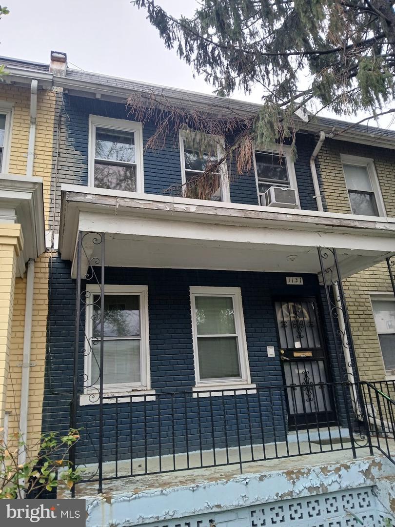 1131 ABBEY PL NE, WASHINGTON, District Of Columbia 20002, 3 Bedrooms Bedrooms, ,2 BathroomsBathrooms,Residential,For sale,1131 ABBEY PL NE,DCDC2203670 MLS # DCDC2203670
