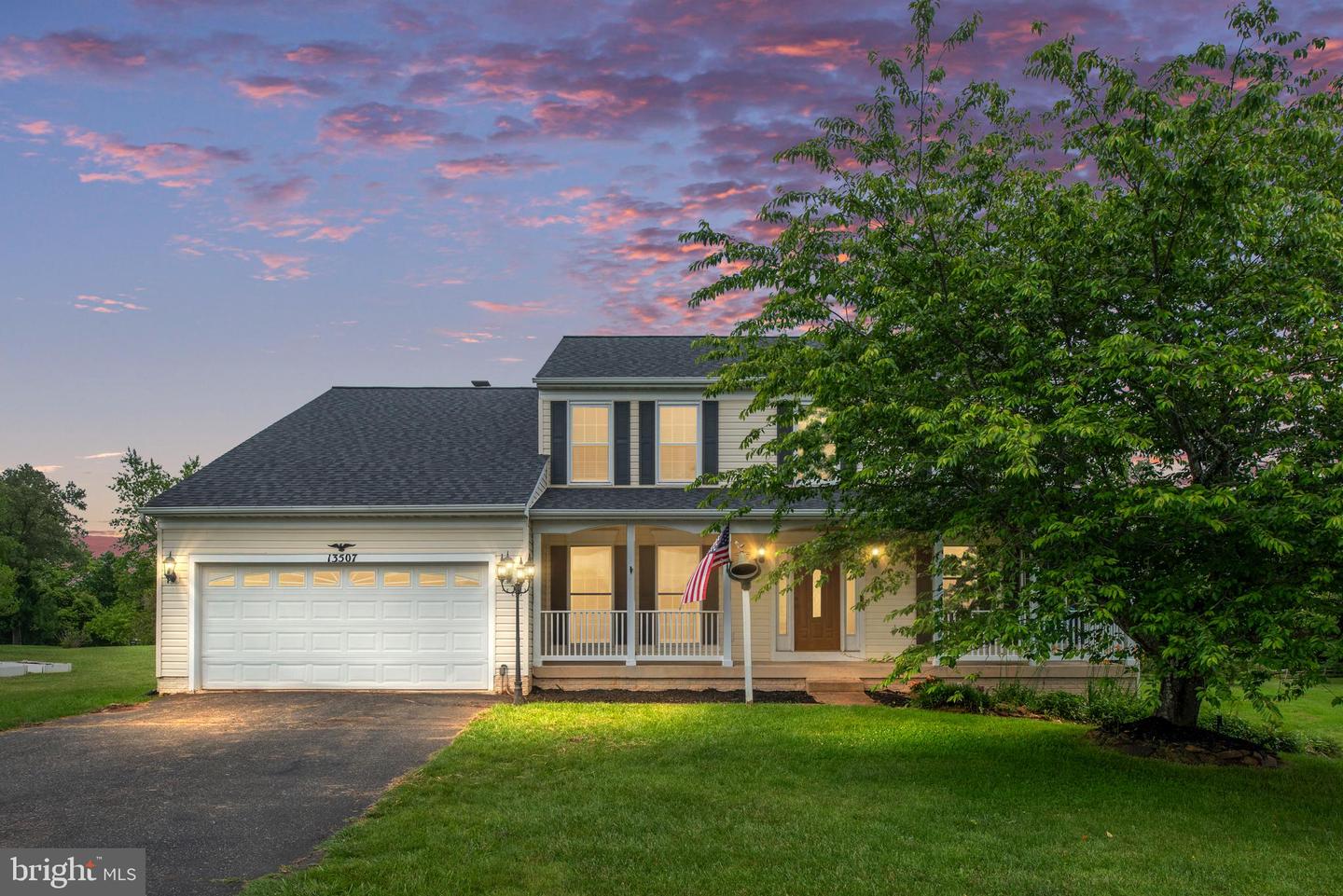 13507 FOX CHASE LN, SPOTSYLVANIA, Virginia 22553, 4 Bedrooms Bedrooms, ,3 BathroomsBathrooms,Residential,For sale,13507 FOX CHASE LN,VASP2033622 MLS # VASP2033622