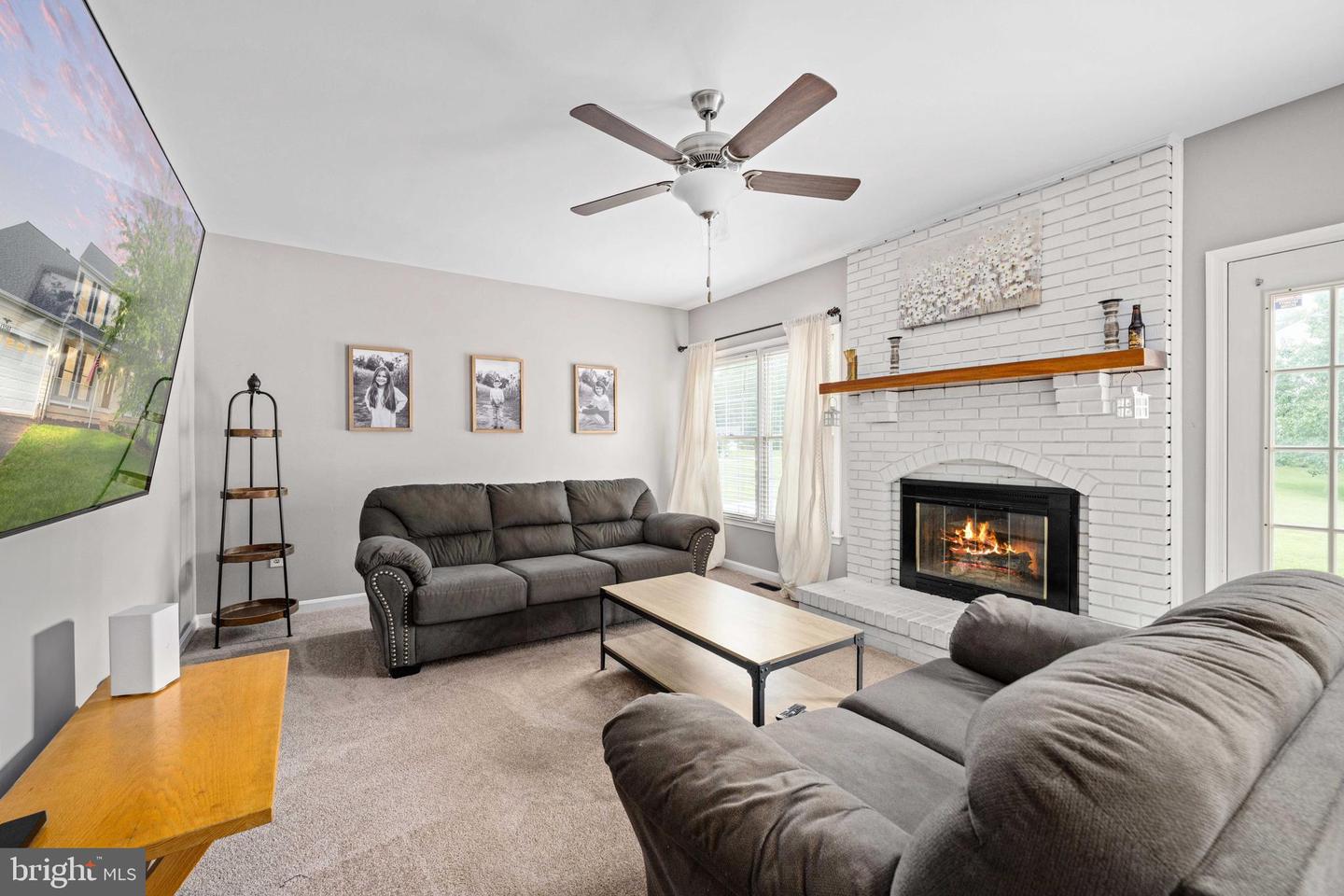 13507 FOX CHASE LN, SPOTSYLVANIA, Virginia 22553, 4 Bedrooms Bedrooms, ,3 BathroomsBathrooms,Residential,For sale,13507 FOX CHASE LN,VASP2033622 MLS # VASP2033622