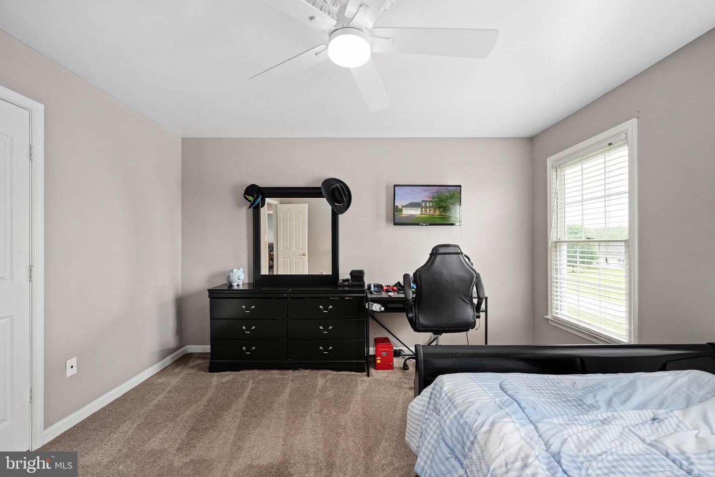 13507 FOX CHASE LN, SPOTSYLVANIA, Virginia 22553, 4 Bedrooms Bedrooms, ,3 BathroomsBathrooms,Residential,For sale,13507 FOX CHASE LN,VASP2033622 MLS # VASP2033622